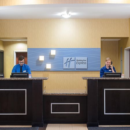 Holiday Inn Express And Suites Lafayette East By Ihg Ngoại thất bức ảnh