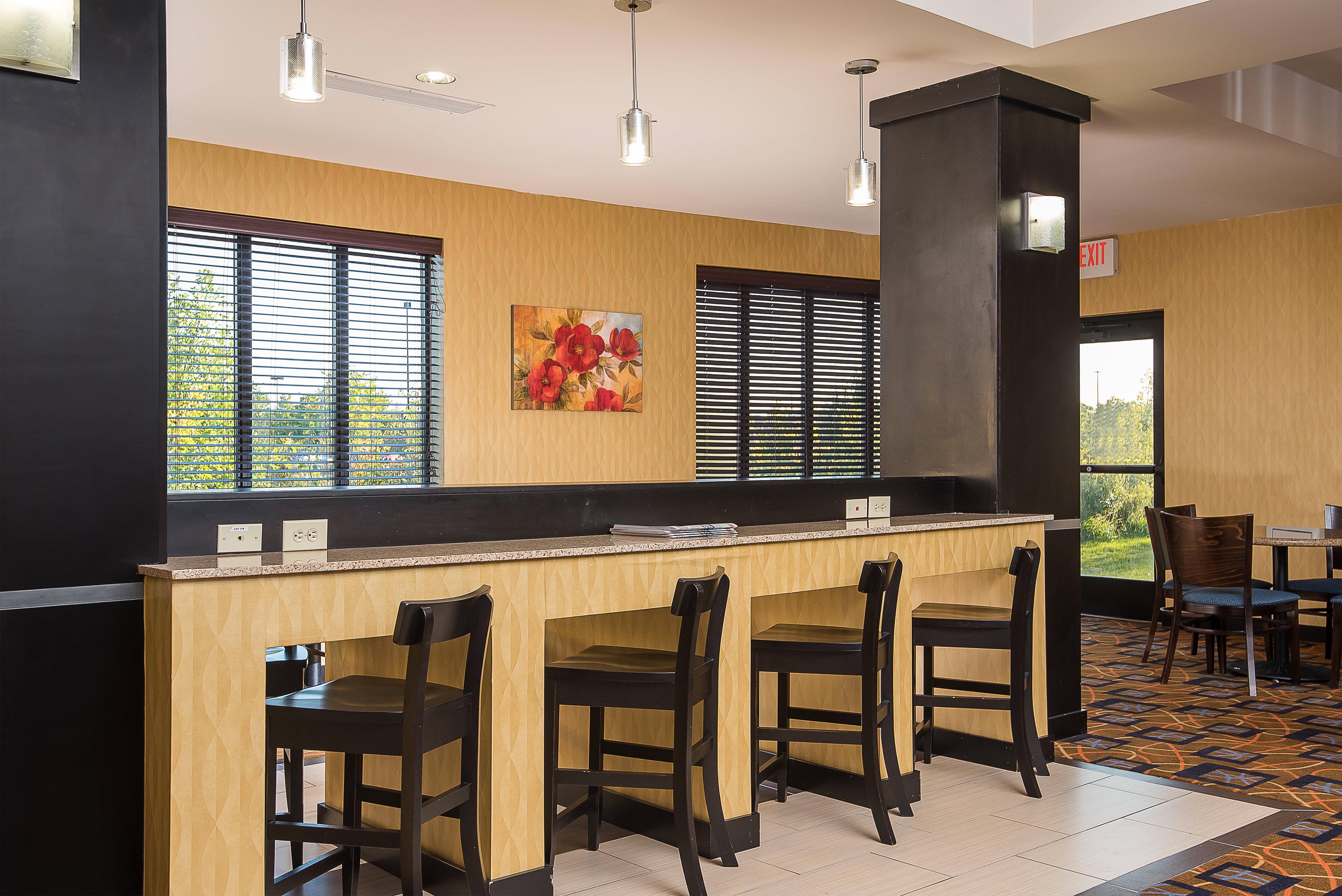 Holiday Inn Express And Suites Lafayette East By Ihg Ngoại thất bức ảnh